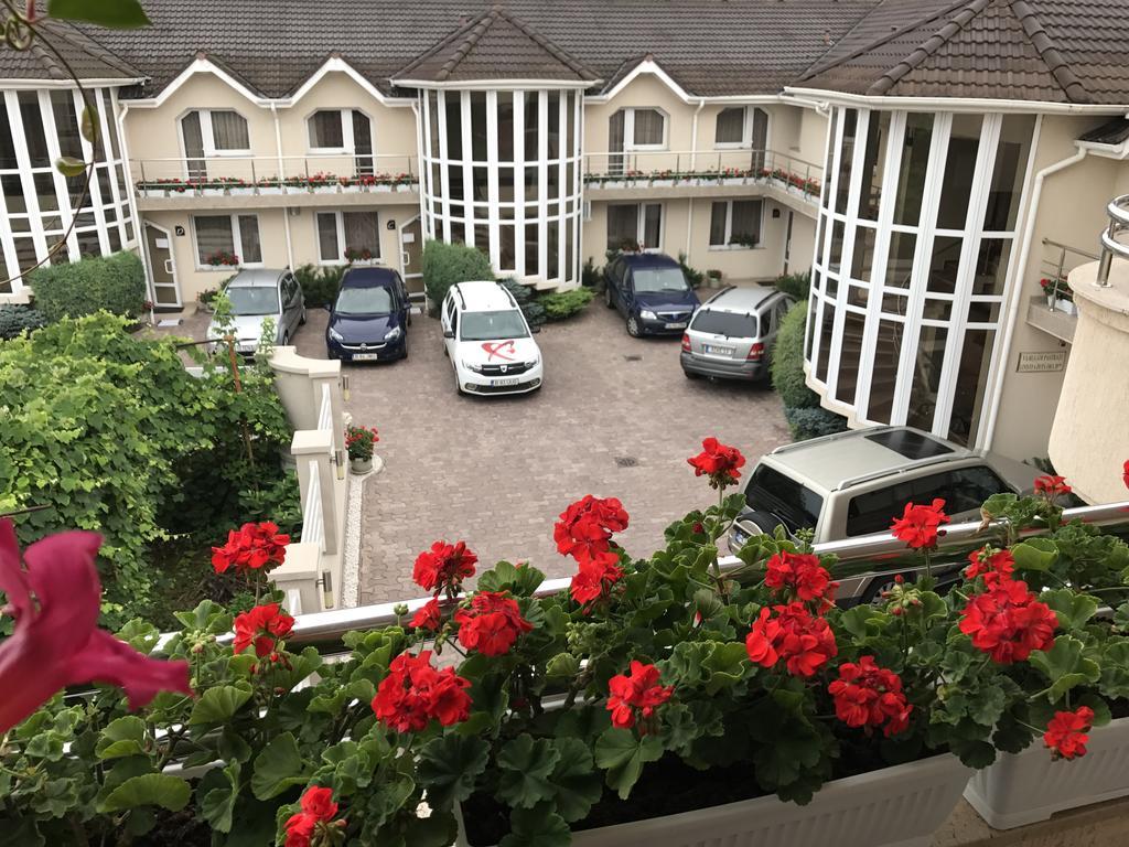 Villa Brussels Deva Zewnętrze zdjęcie