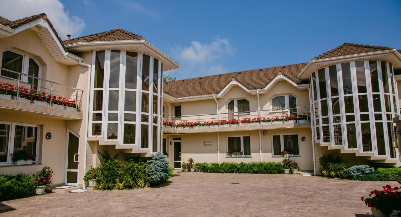 Villa Brussels Deva Zewnętrze zdjęcie