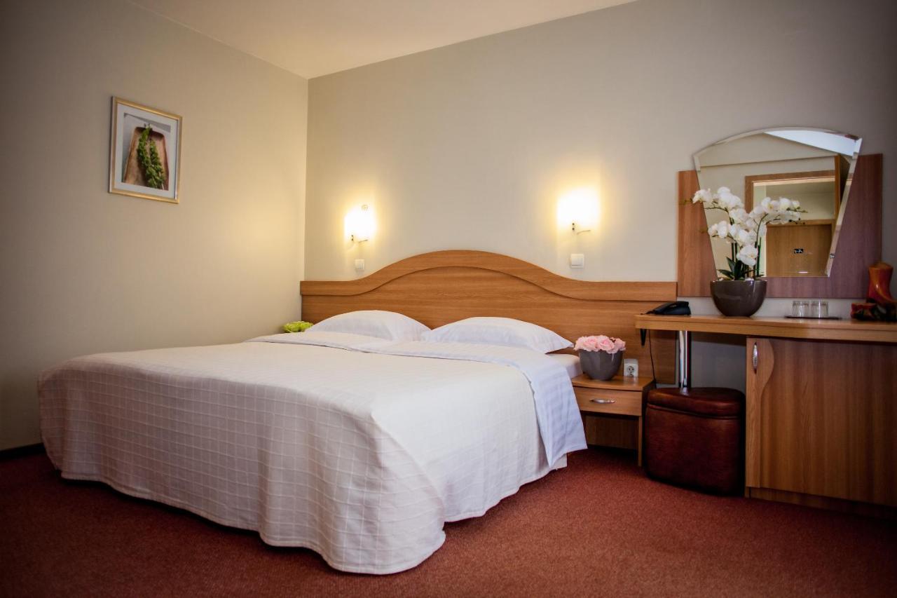 Villa Brussels Deva Zewnętrze zdjęcie